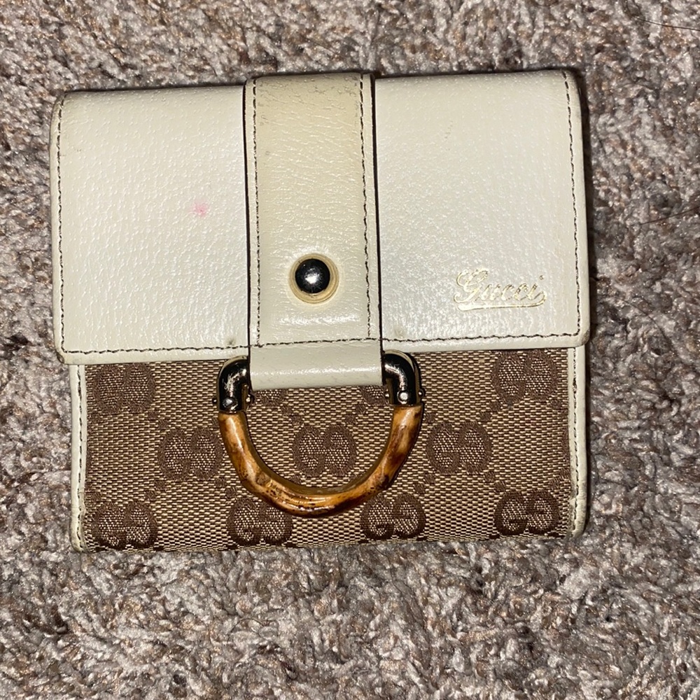 Gucci wallet